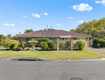 2/1 Purdue Street, Varsity Lakes, Gold Coast, 3部屋, 2バスルーム, Apartment