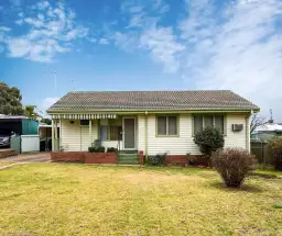 18 MILLER ST, Parkes