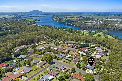 North Nowra 5房  CORNER BLOCK WITH FUTURE UPSIDE
