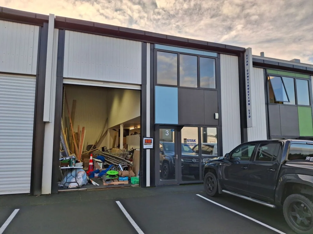 Rosedale High Stud Warehouse and Office, 120 sqm