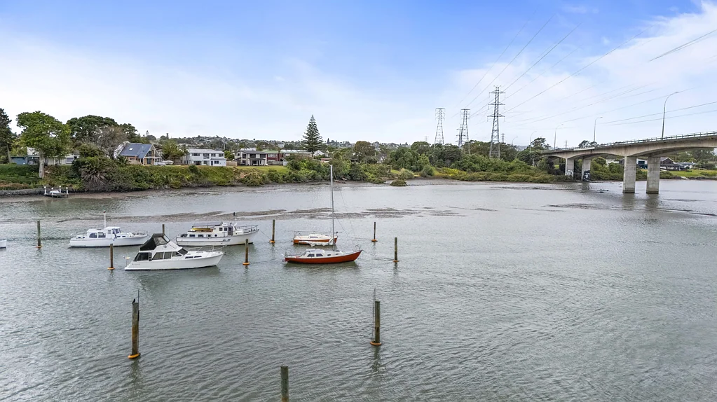Pakuranga 5ਬੈੱਡਰੂਮ Effortless riverside living - Breathtaking views