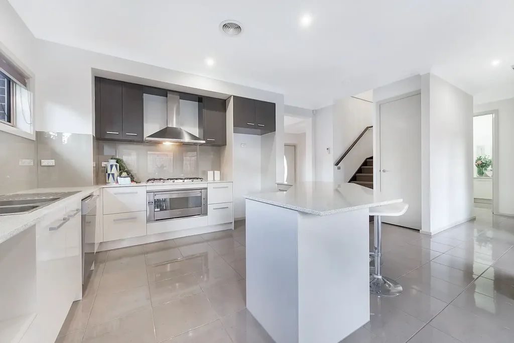 Modern Lifestyle & Perfect Location!