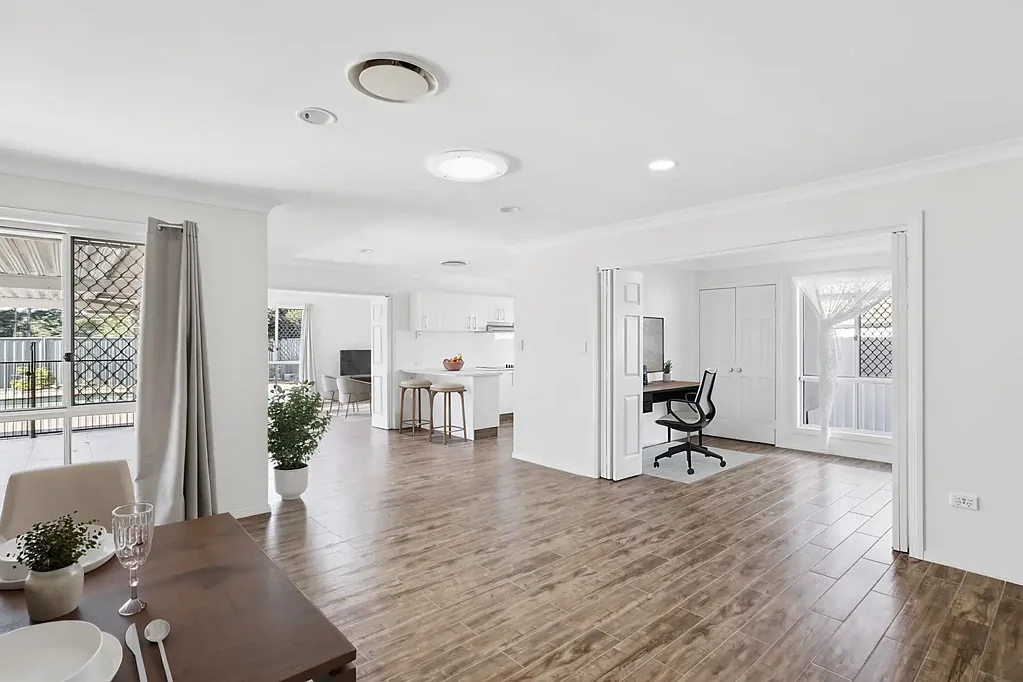 Clear Island Waters 5 Bedroom Executive Family Living in One of the Gold Coast's Most Sought-After Enclaves