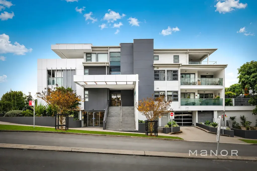 306/192 Caroline Chisholm Drive, Winston Hills, NSW 2153