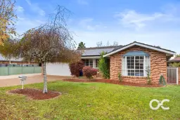 4 ACACIA DR, Orange