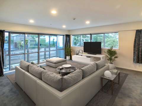 Ponsonby 2房 投资自住两相宜！工业风设计，360度全景屋顶花园，致敬Brown Street百年风华！​ Under Vendors' Instructions - Sell