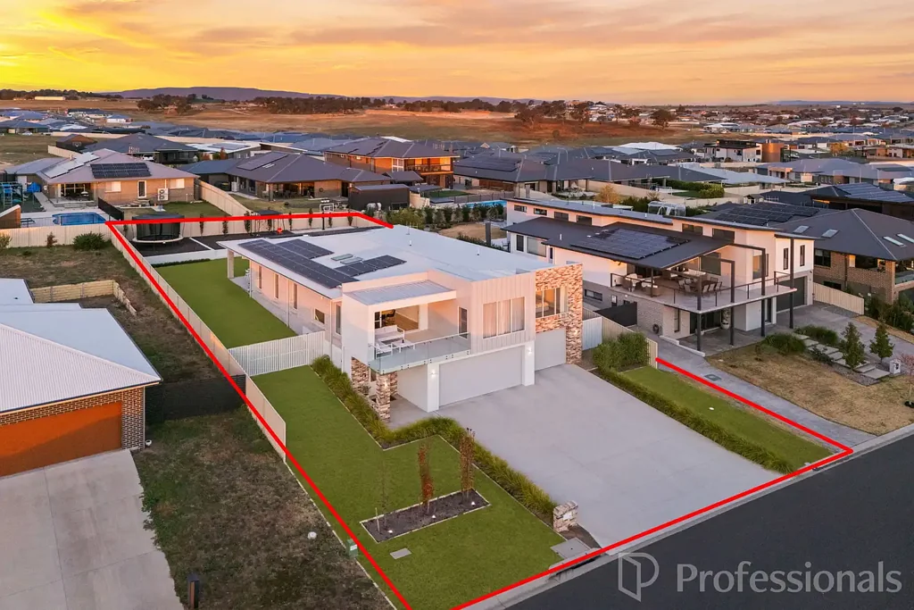 Kelso 4Zimmer Elevated Elegance with Breathtaking Views Across Bathurst