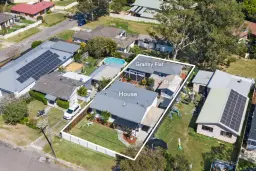 12 Laelana Avenue, Budgewoi