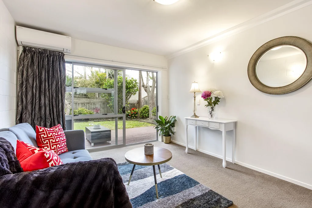 3/32 Blockhouse Bay Road, Avondale, Auckland