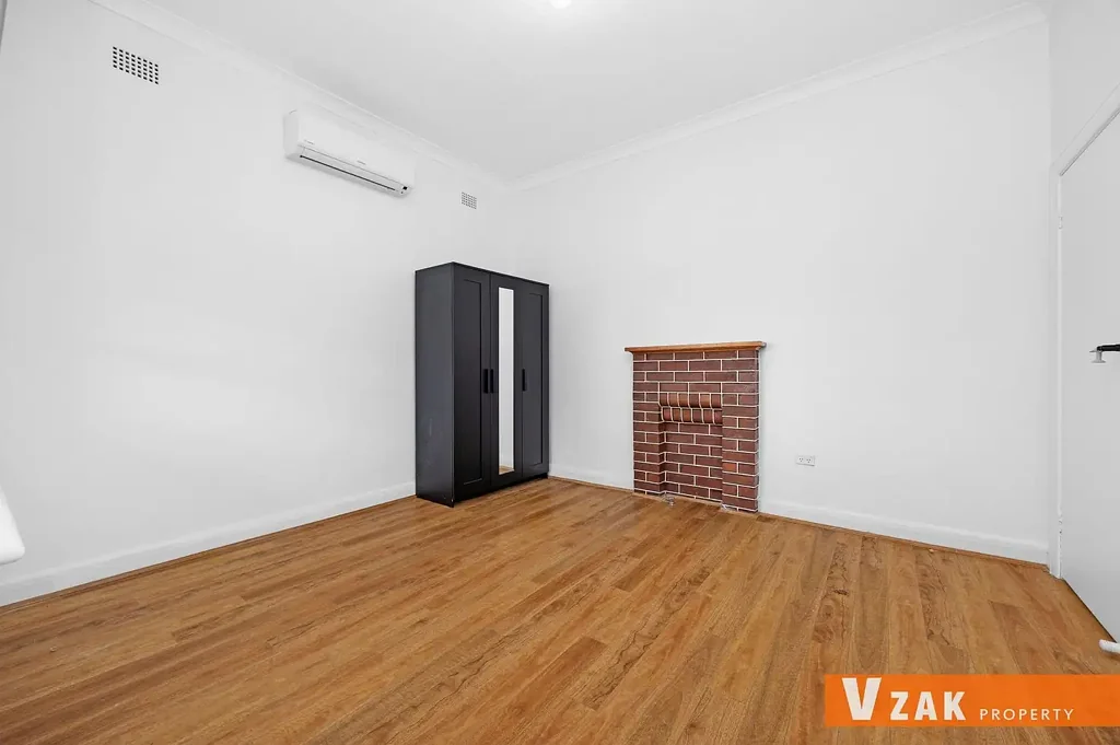 20 Loftus Street, Campsie, NSW 2194
