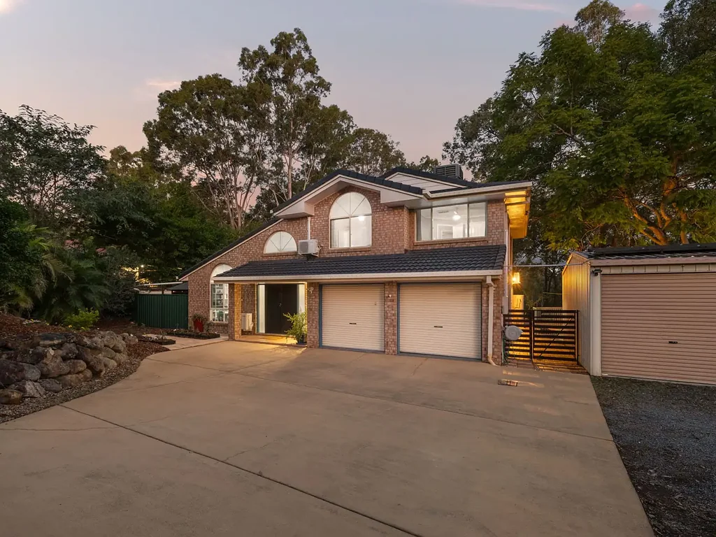 Chuwar 4ਬੈੱਡਰੂਮ 5,000m² of Lifestyle Living with Pool, Spa & Powered Shed