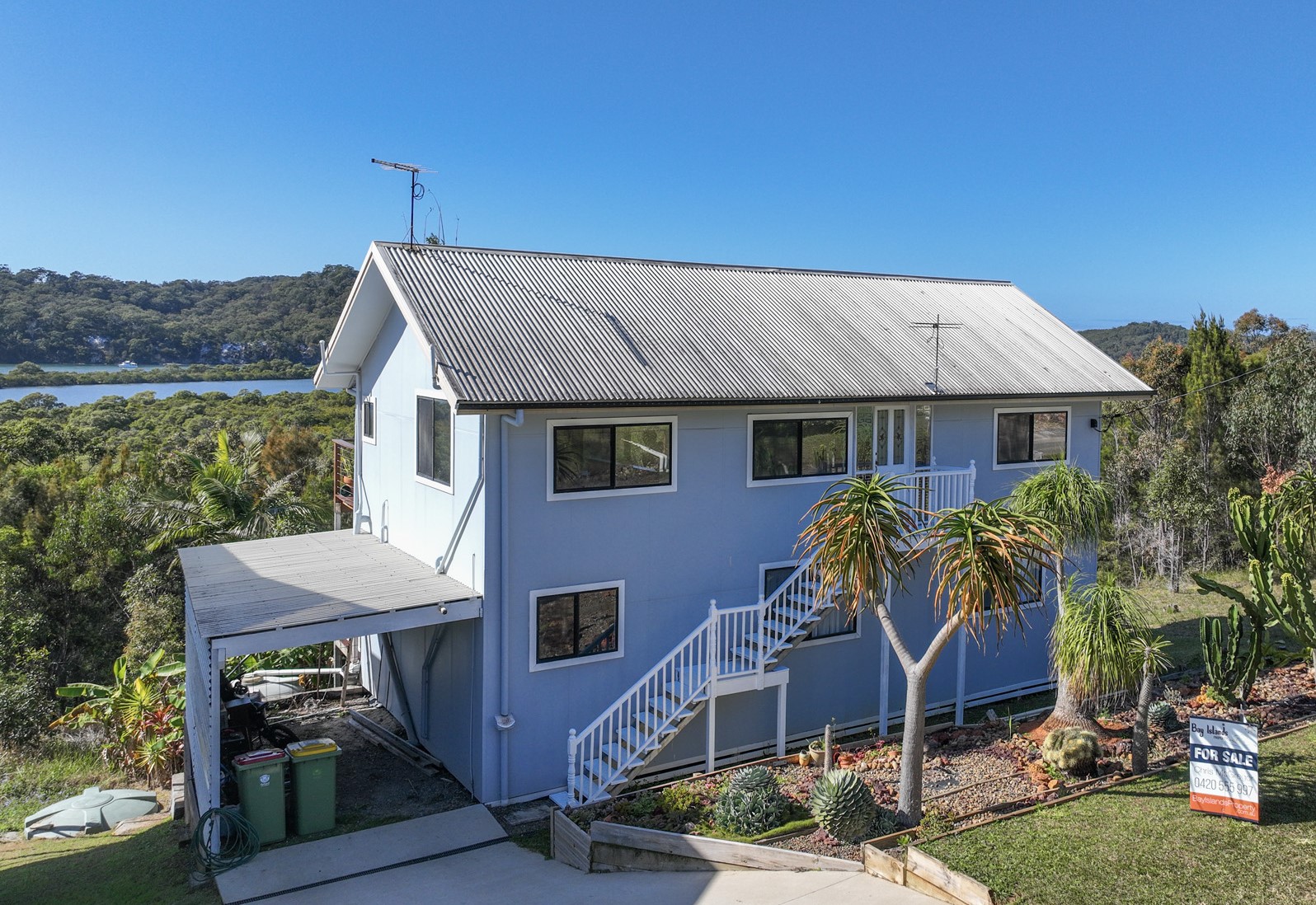 14 NAPLES DR, RUSSELL ISLAND QLD 4184, 0 chambres, 0 salles de bain, House