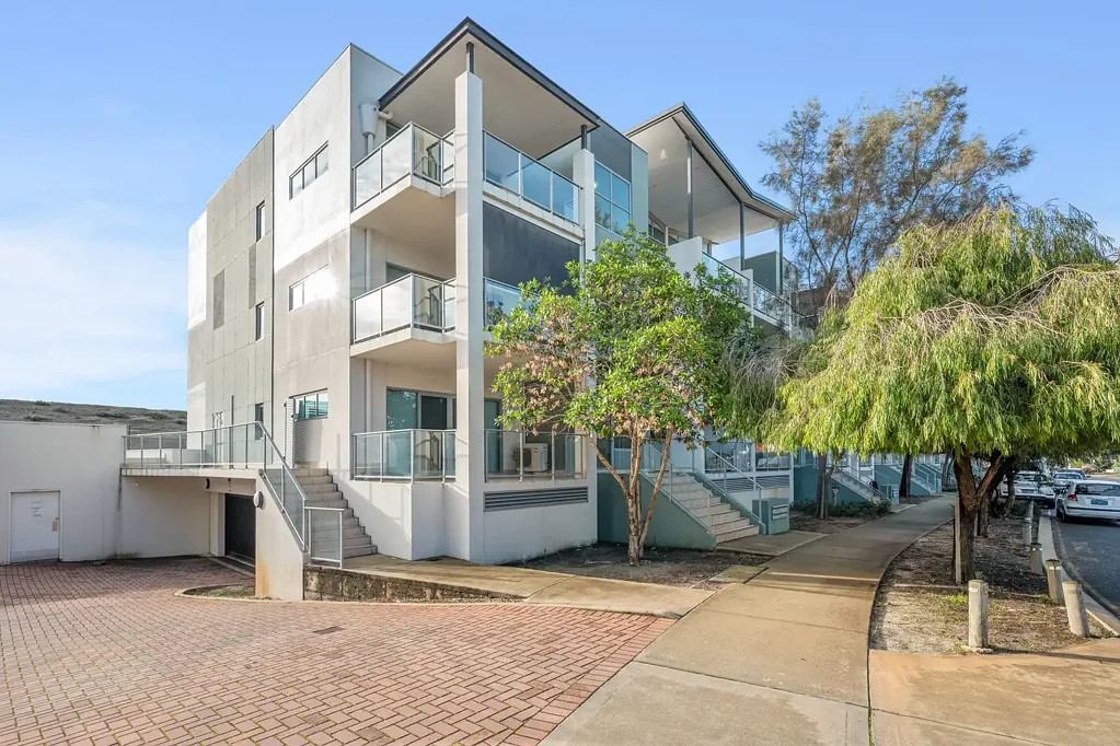 36/30 Malata Crescent, Success, WA 6164