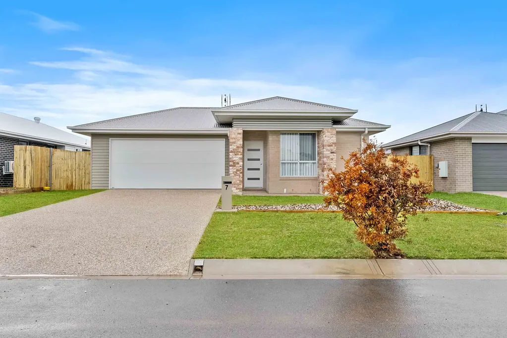 Modern Family Living in Wondunna | $670 Per Week