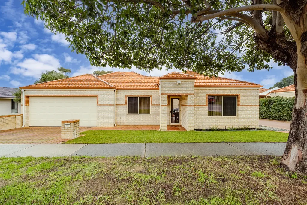 Osborne Park 3ਬੈੱਡਰੂਮ BEST OFFER ABOVE $899,000