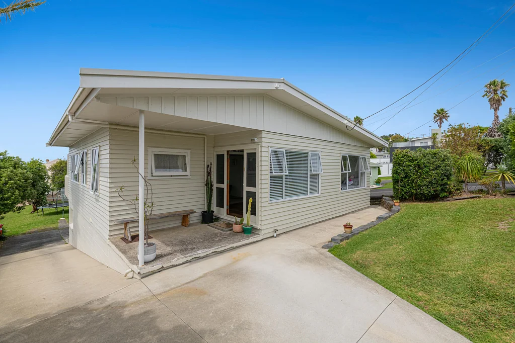 1031 Whangaparaoa Road, Matakatia, Rodney, Auckland
