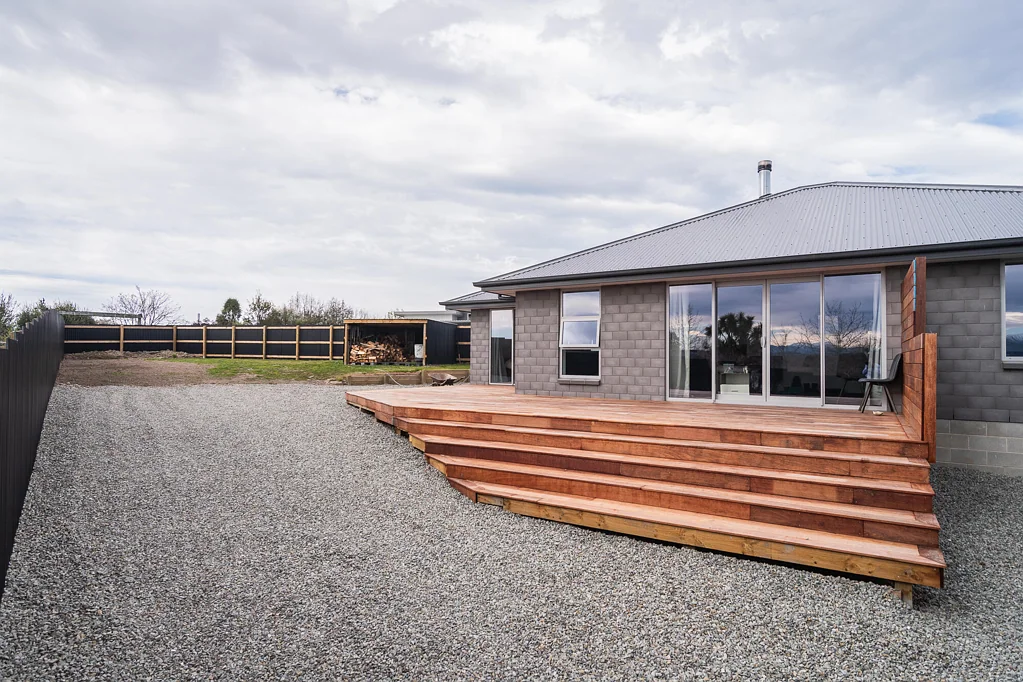 Pleasant Point 3 Slaapkamer Modern living, mountain views