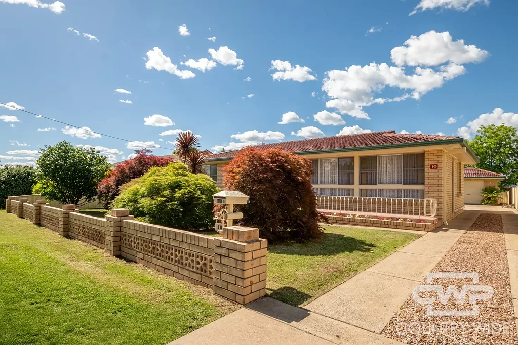 Glen Innes 3房  Solid Brick Home in a Peaceful Location