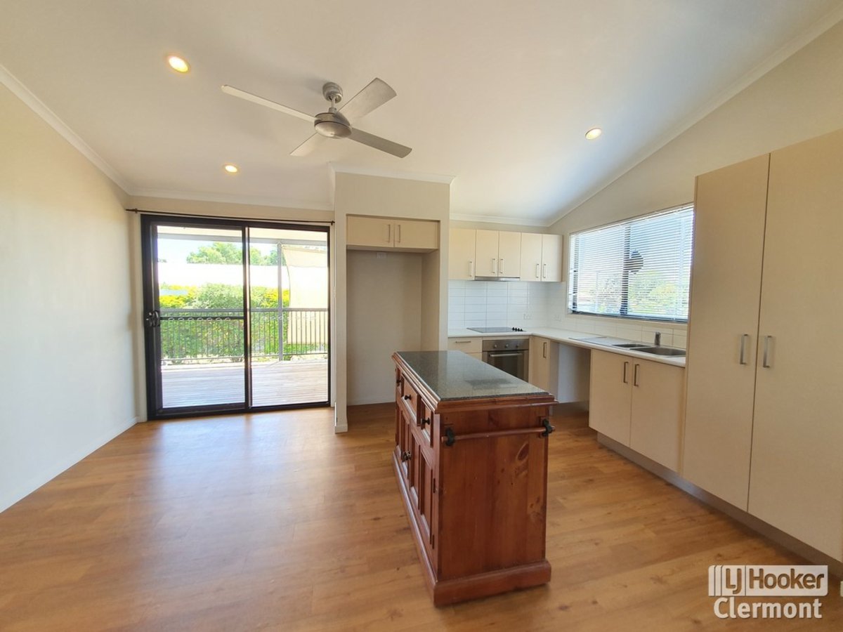 36 EAST ST, CLERMONT QLD 4721, 0房, 0浴, House