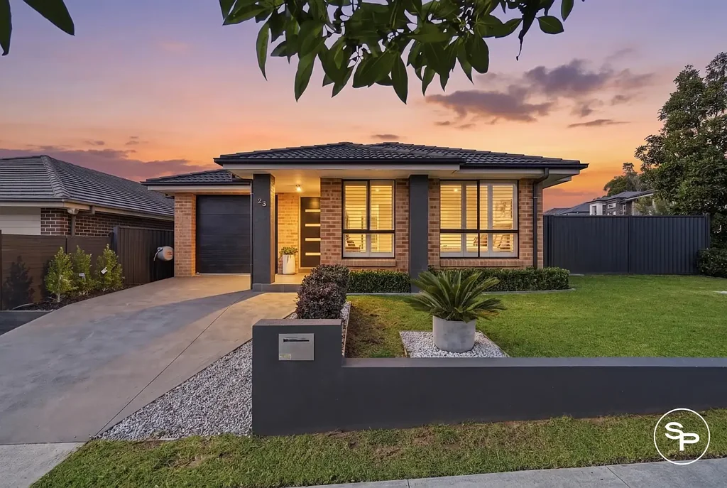 Oran Park 4 Slaapkamer Exceptional Space, Endless Possibilities