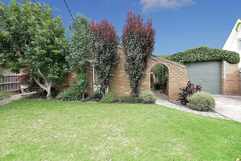 81 Scarlet Street, Mordialloc, VIC 3195