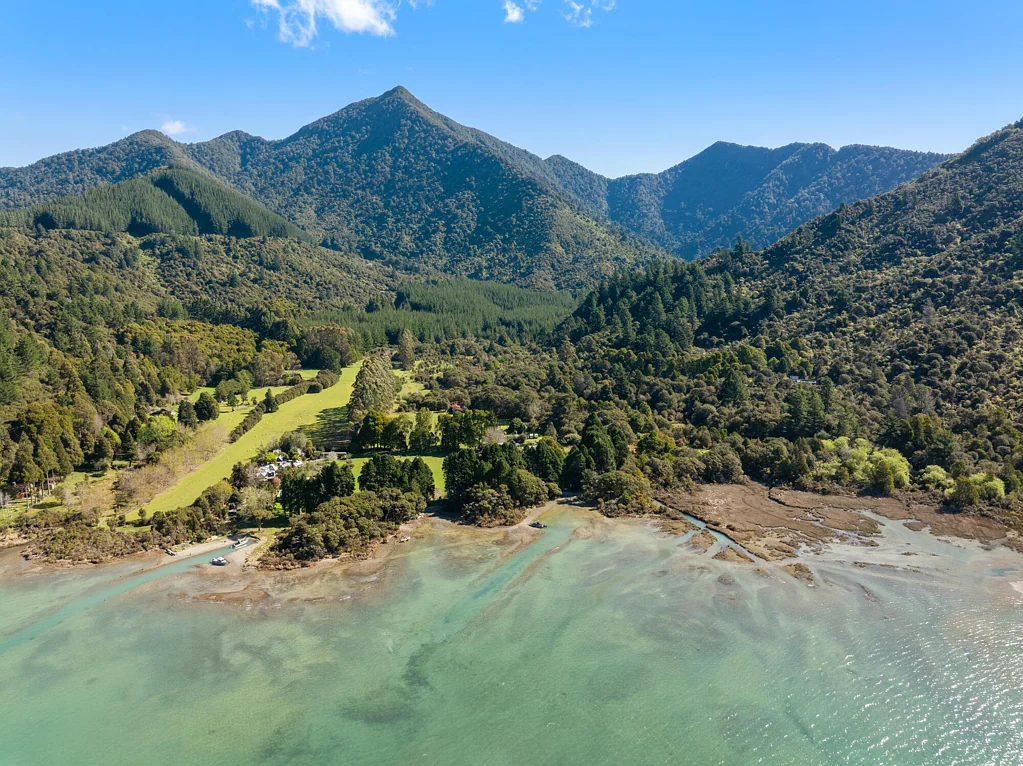 Marlborough Sounds 1Kwarto 19ha Waterfront Sanctuary in Nydia Bay