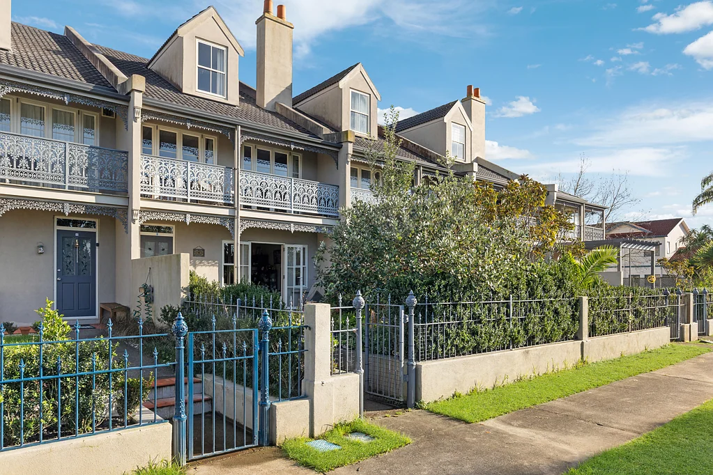 8 Leneford Drive, East Tamaki, Manukau City, Auckland