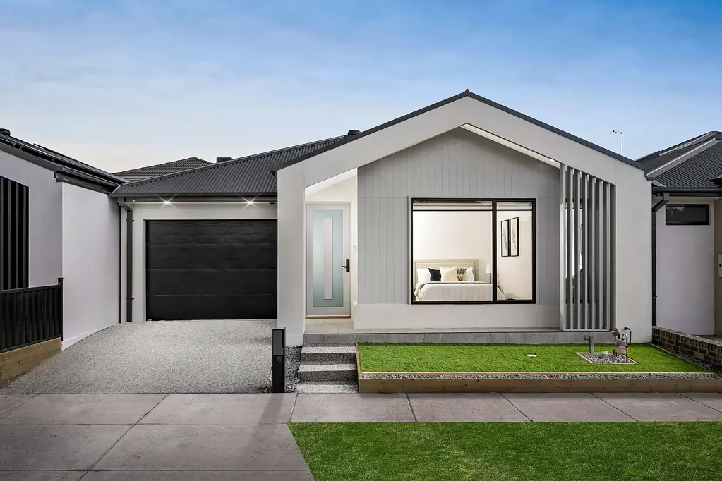 14 Supreme Avenue, Greenvale, VIC 3059