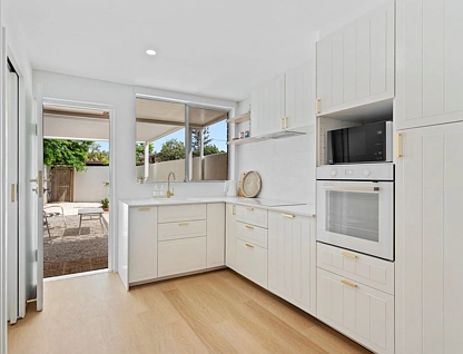 3/28 Guineas Creek Road, Currumbin Waters, Gold Coast, 2 Kuwarto, 1 Banyo, Townhouse