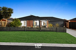 6 Craigton Court, Cranbourne North