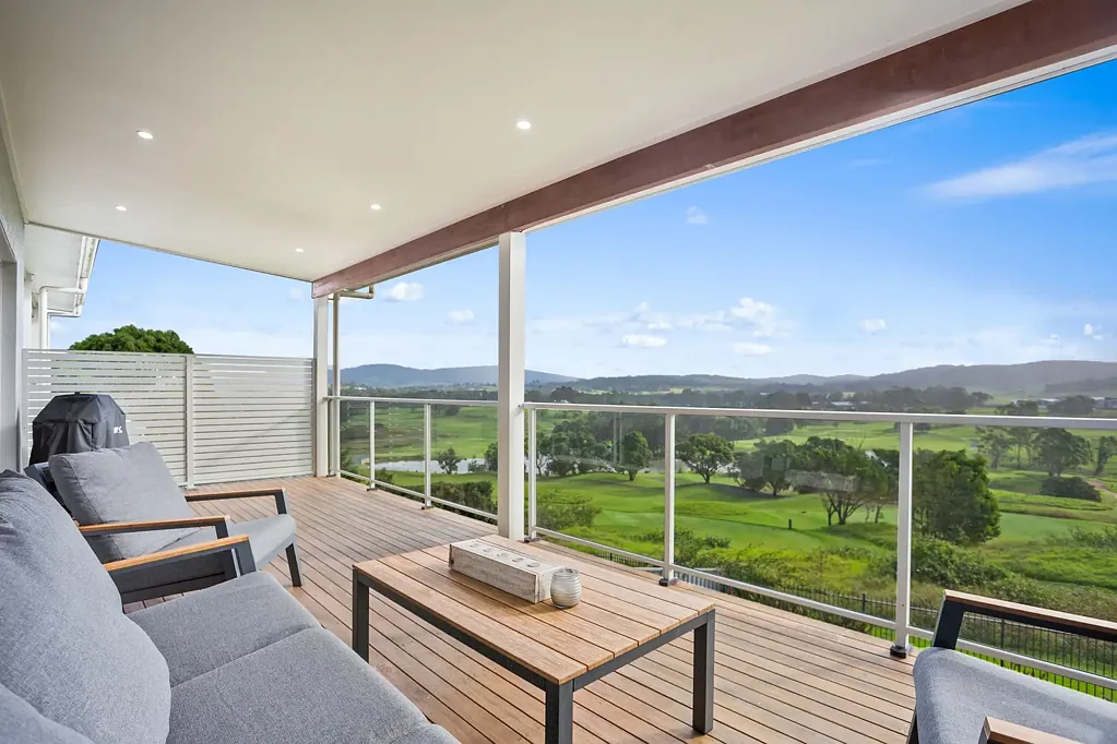 Shell Cove 3部屋 ELEVATED COASTAL ELEGANCE: A FAMILY HAVEN WITH PREMIUM GOLF COURSE VISTAS