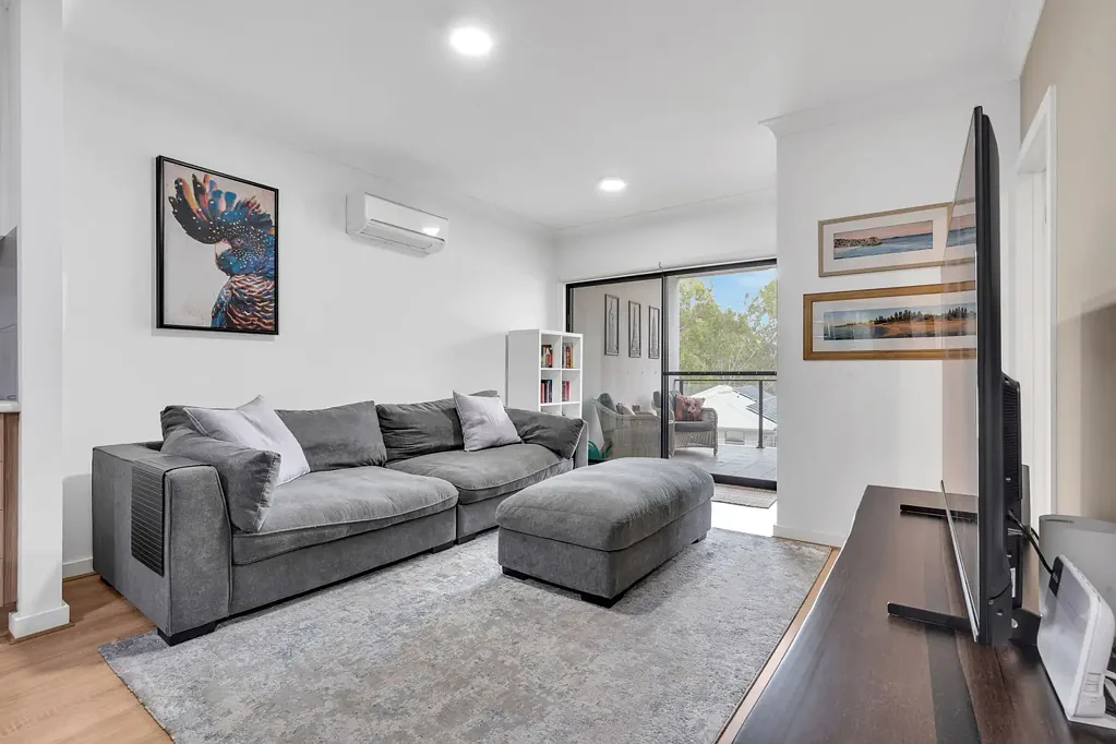 Marden 2 Bedroom Designer Apartment Living Perched in Picture-Perfect Surrounds.