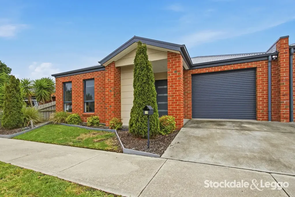 19 Roscommon Drive, Traralgon, VIC 3844