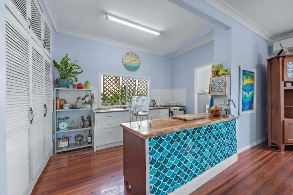Cannonvale 3房  Rustic Beach Vibes, Waterfront Lifestyle & Endless Possibilities!