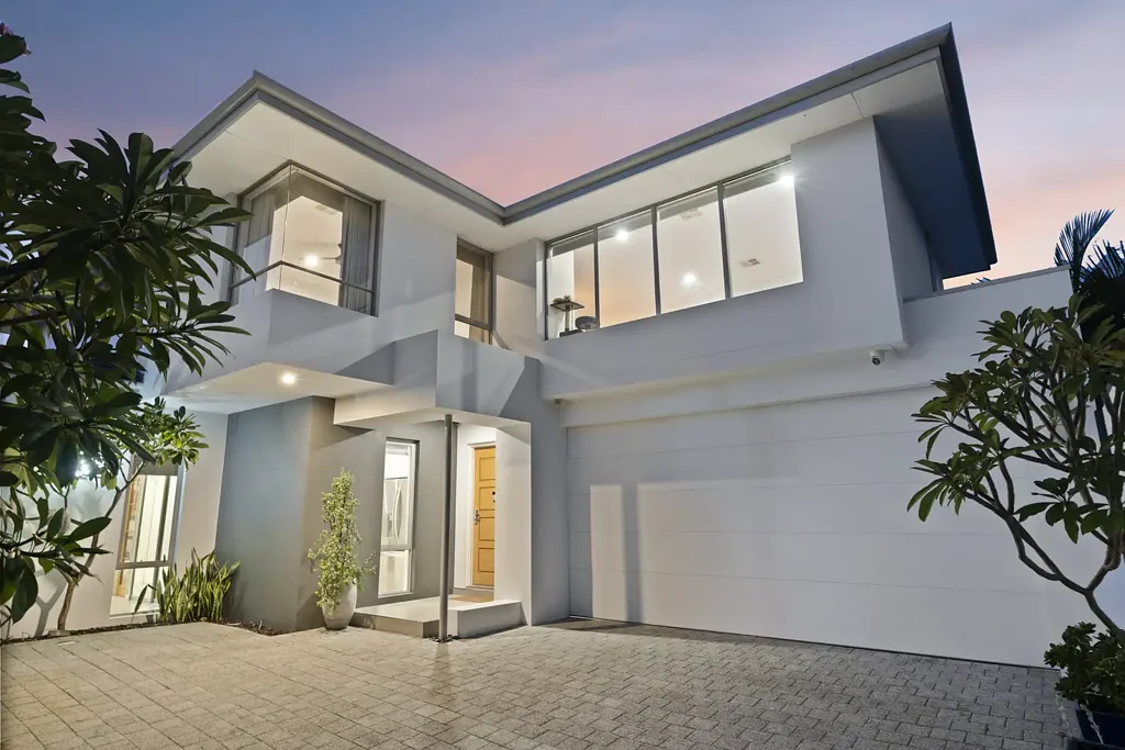 Stylish, Spacious & Contemporary