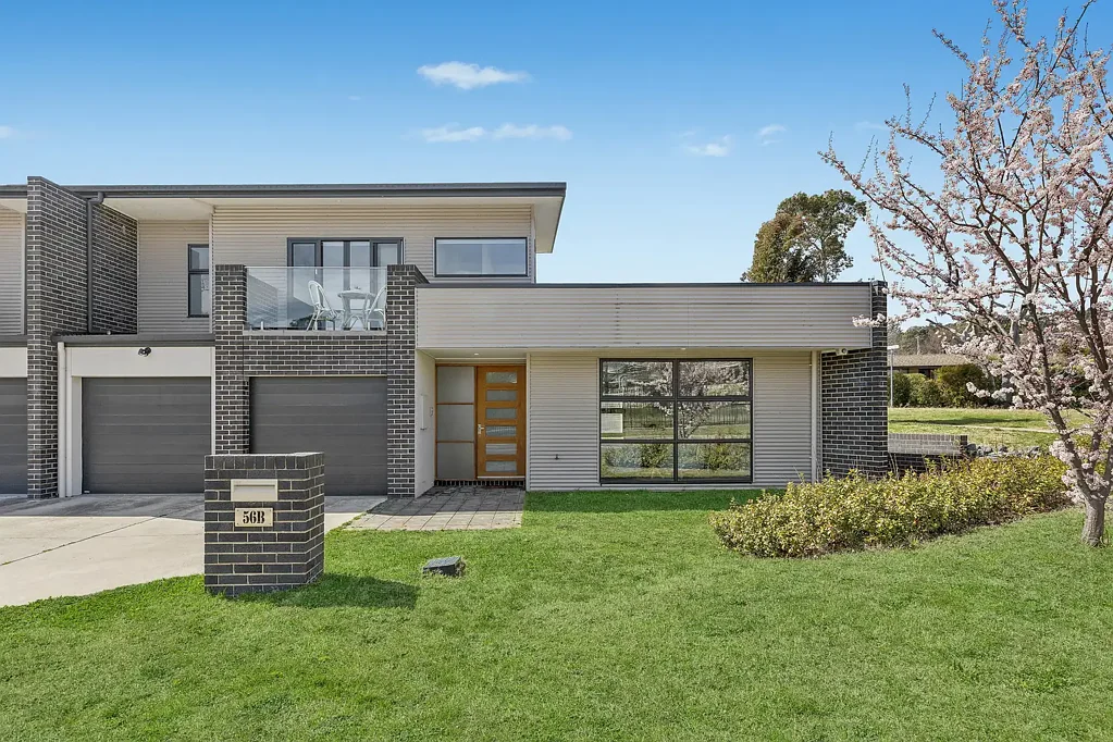 Farrer 3 Slaapkamer Stylish 3 bedroom sanctuary - Prime location