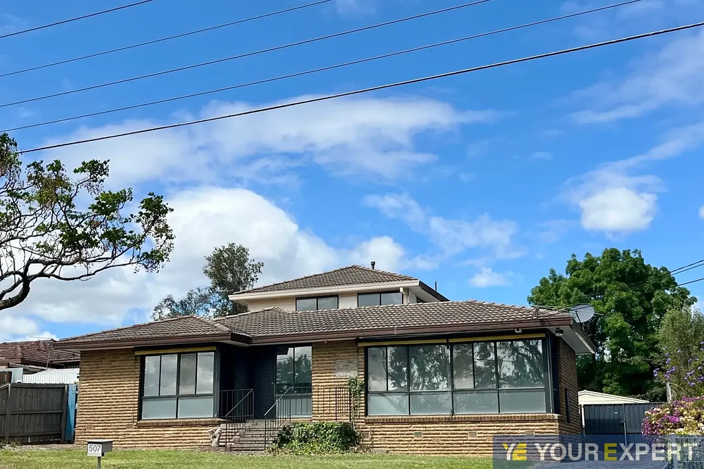 Fresh, Spacious & Ready to Welcome You Home!