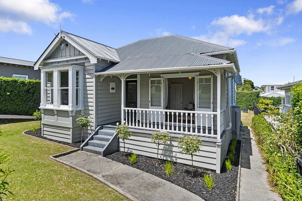 47 Kings Road, Three Kings, Auckland City, Auckland