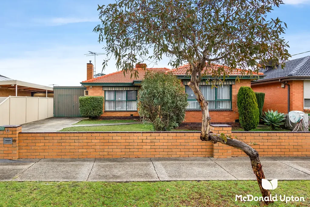 11 Oulton Street, Fawkner, VIC 3060