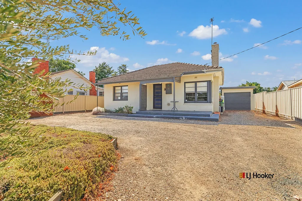 56 McKinlay Street, Echuca, VIC 3564