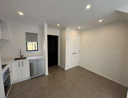 5/104 Peterborough Street, City Centre, Christchurch, Canterbury, 2部屋, 2バスルーム, Townhouse