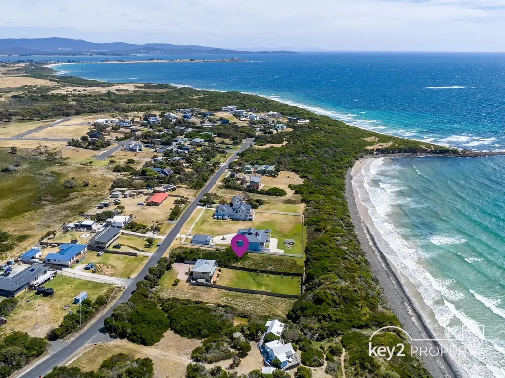 122 Bellbuoy Beach Road, Low Head, TAS 7253