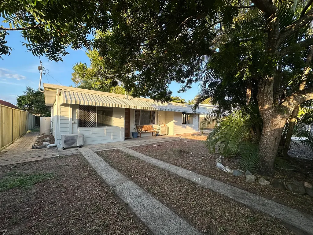 2 Rosella Street, Slade Point, QLD 4740