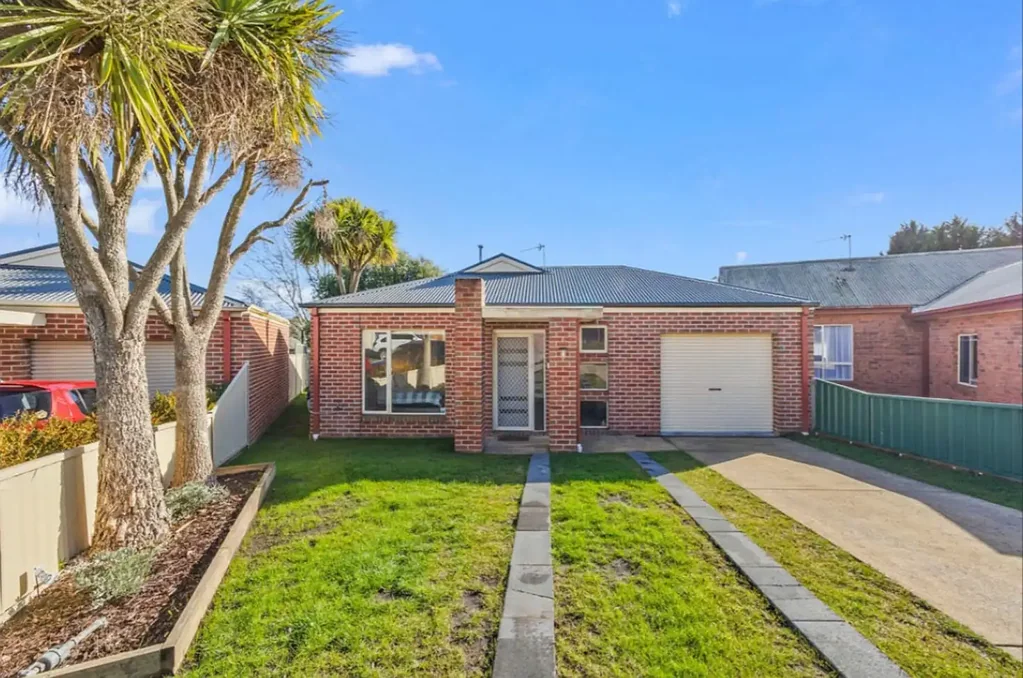 4/320 Humffray Street North, Brown Hill, VIC 3350