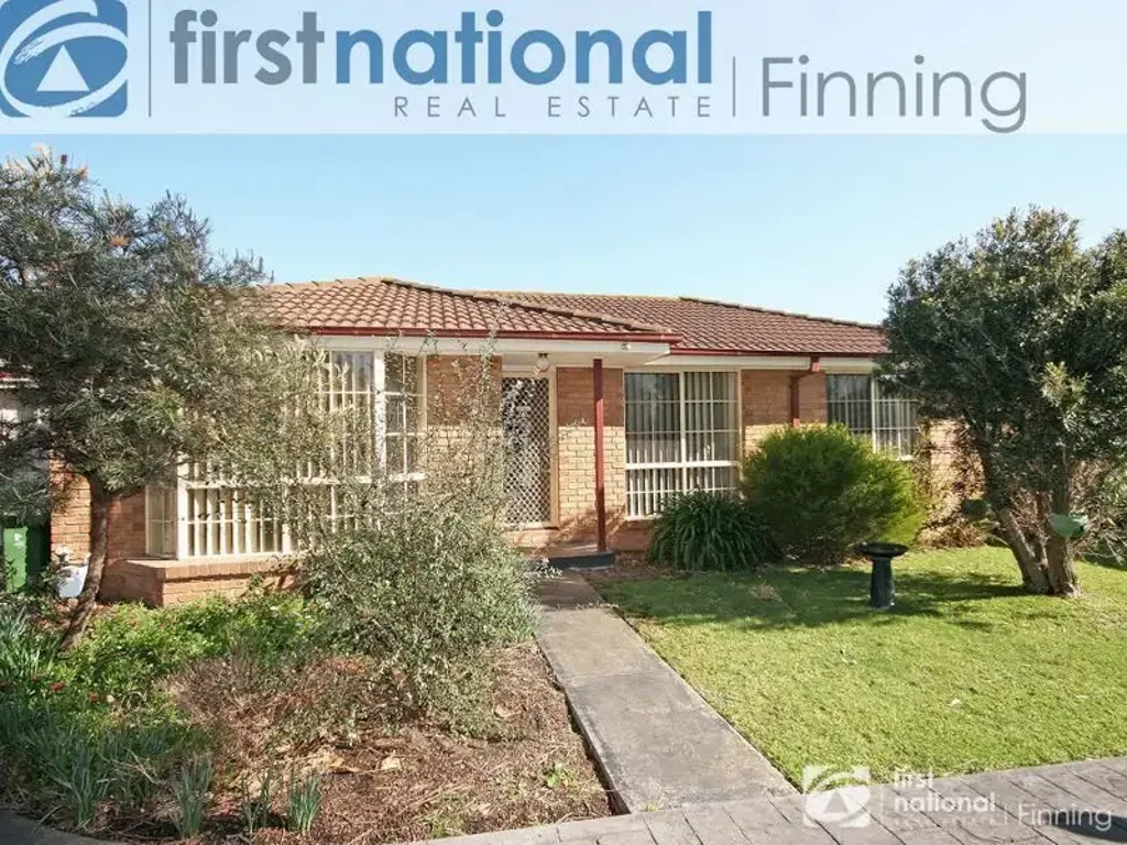 CLOSE TO CRANBOURNE SHOPPING CENTRE