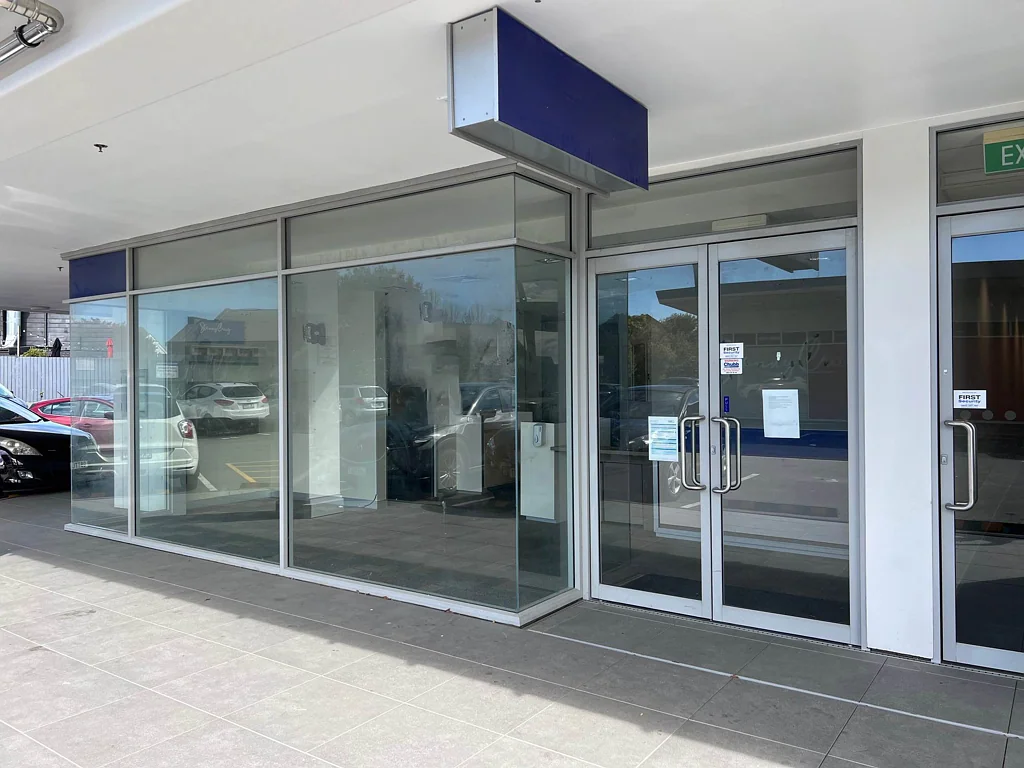 Te Atatu Peninsula MODERN RETAIL UNIT