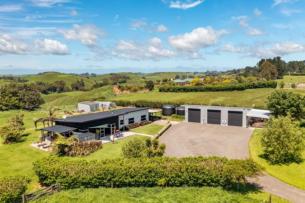 Lepperton 3房  APPEALING ON ACKWORTH