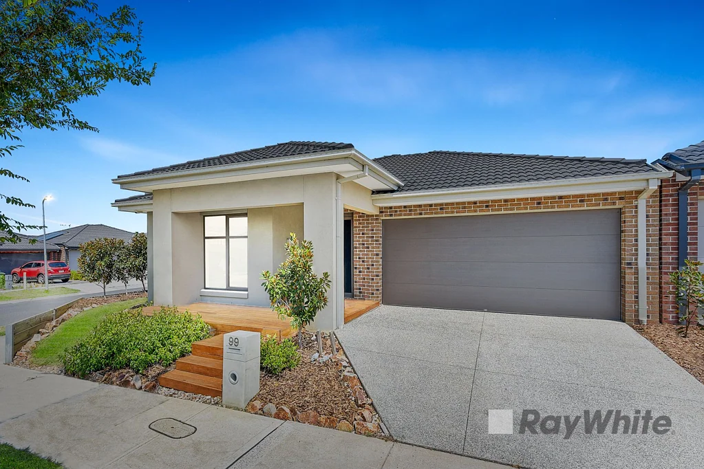 99 Heybridge Street, Clyde, VIC 3978