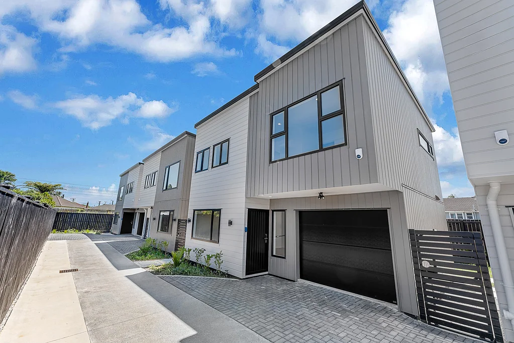 Papatoetoe 4房  BRAND NEW. STANDALONE. READY FOR YOU.