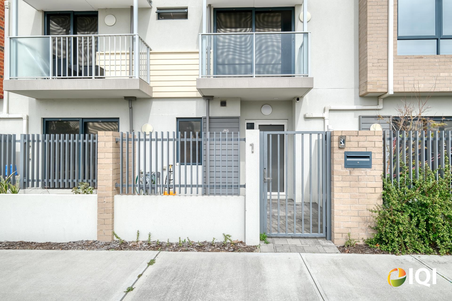 UNIT 1 37 CHANNON ST, CANNINGTON WA 6107, 0 Bedrooms, 0 Bathrooms, Townhouse